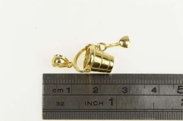 14K Yellow Gold 3D Bucket Pail Shovel Beach Toy Vintage Charm/Pendant