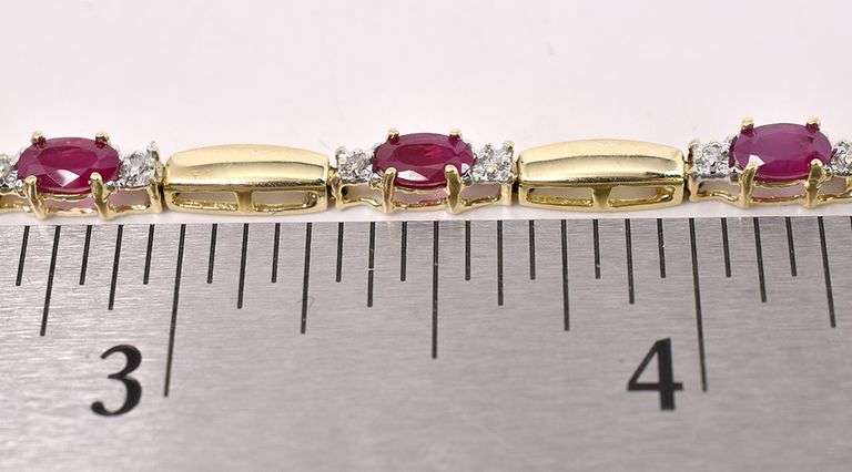 Exquisite Ruby And Diamond Bracelet in Yellow Gold