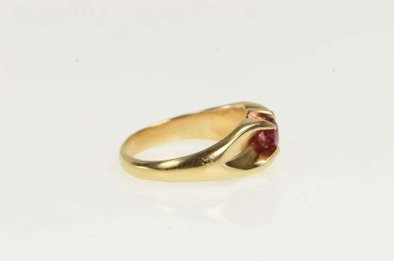 14K Yellow Gold Vintage Syn. Ruby Gypsy Set Statement Ring