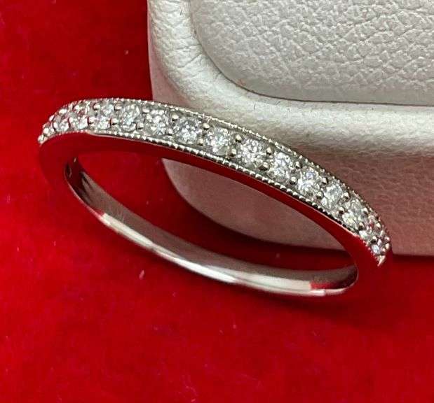 14K WHITE GOLD AND DIAMOND BAND