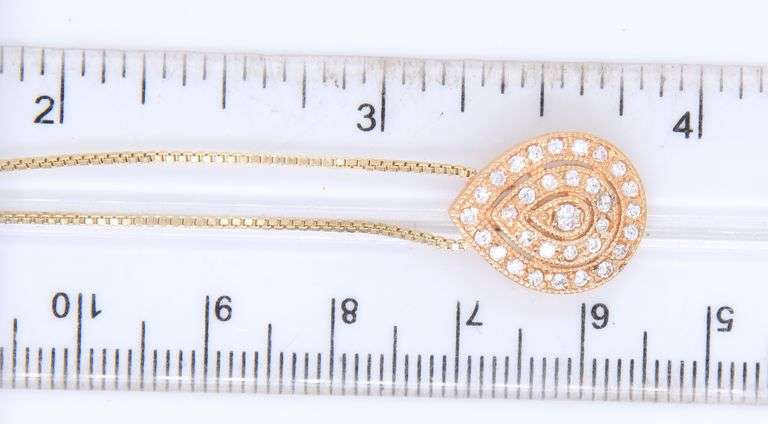 Italian Sterling Silver Oval Crystal Cluster Pendant on Box Chain