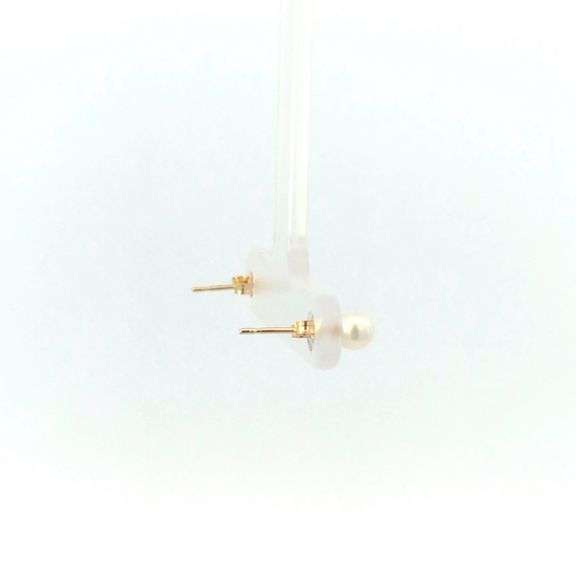 14K Yellow Gold 4.2mm Vintage Pearl Simple Stud Earrings