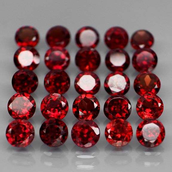 Premium 9.40ct solitaire cut cherry red Garnet set