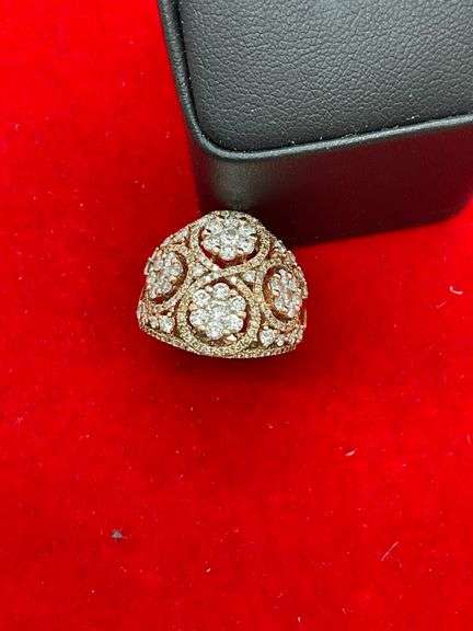 CERTIFIED 14K ROSE GOLD AND DIAMOND RING. 2.50 CARATS