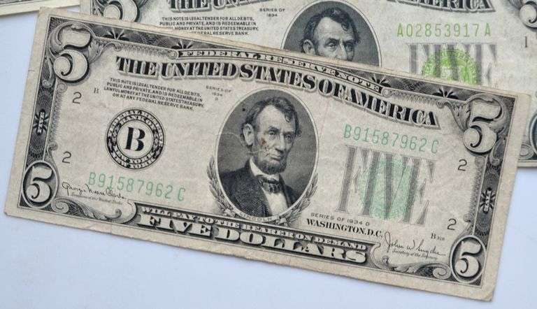 8 Different $ 5 FRN  Silver Certificates or US Notes