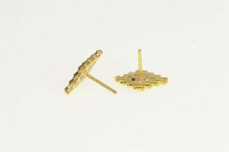 18K Yellow Gold Vintage Squared Bar Cluster Vintage Stud Earrings