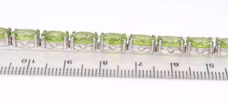 925 Sterling Silver oval Peridot Link Tennis Bracelet
