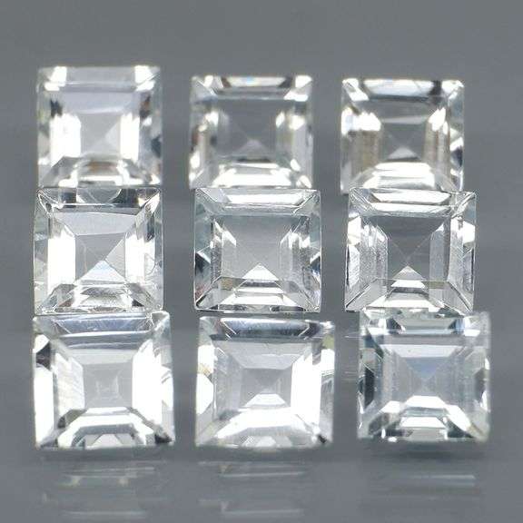 Glittering high luster 5.44ct diamond white Beryl set
