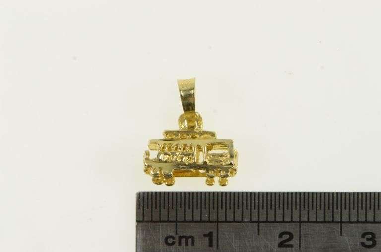 14K Yellow Gold 3D Trolley Car San Francisco Souvenir Charm/Pendant