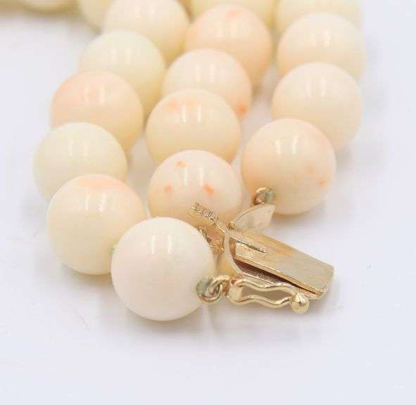 Vintage Angel Skin 3 Row 10-11mm Coral Bracelet