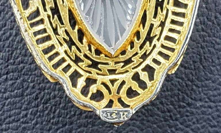 Ladies Solid 14 Kt Gold Vintage Diamond Pendant