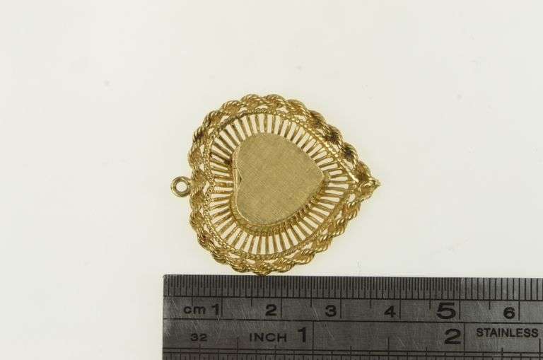 14K Yellow Gold 1950's Heart Love Symbol Photo Locket Pendant