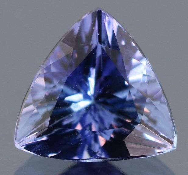 Awesome 1.52ct trillion cut Tanzanite