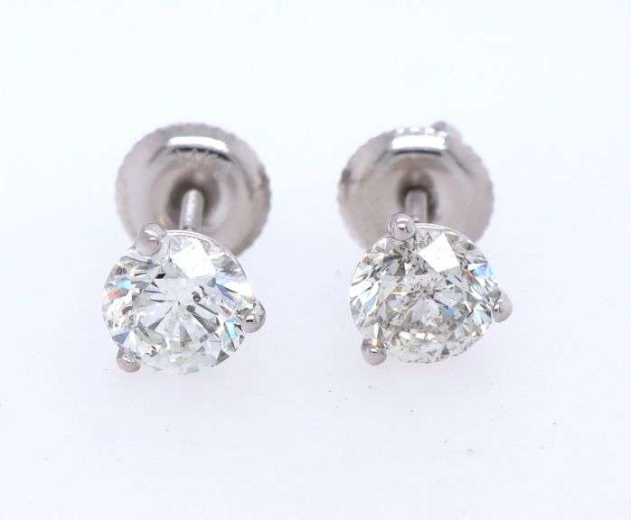 1.55ctw Round Diamond Solitaire Stud Earrings in 14K