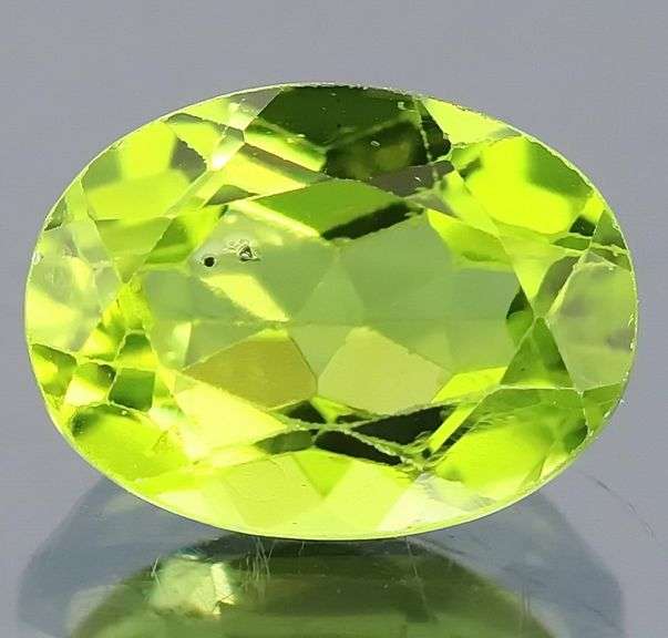 Fantastic 2.69ct top Burma green untreated Peridot