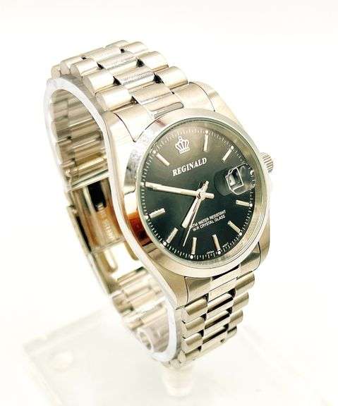 Men's SS Classic Diver Watch w/ Day Date
