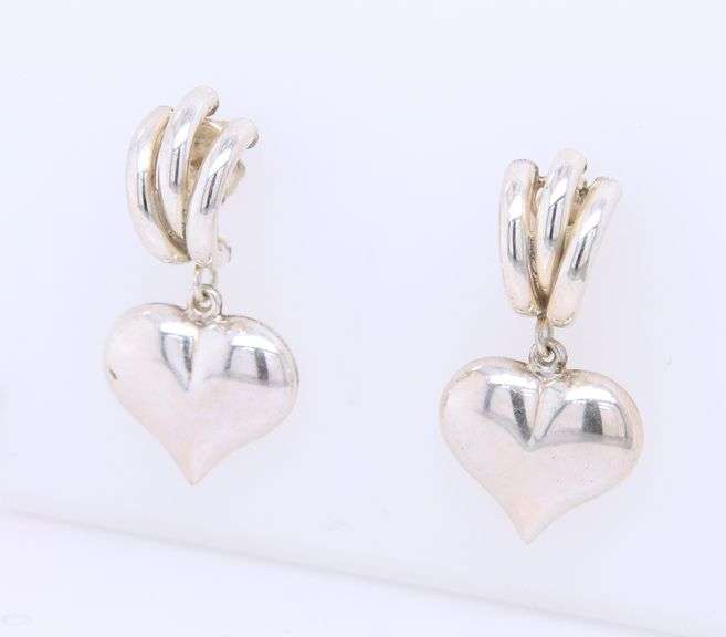 925 Sterling Silver Heart Shaped Dangle Earrings
