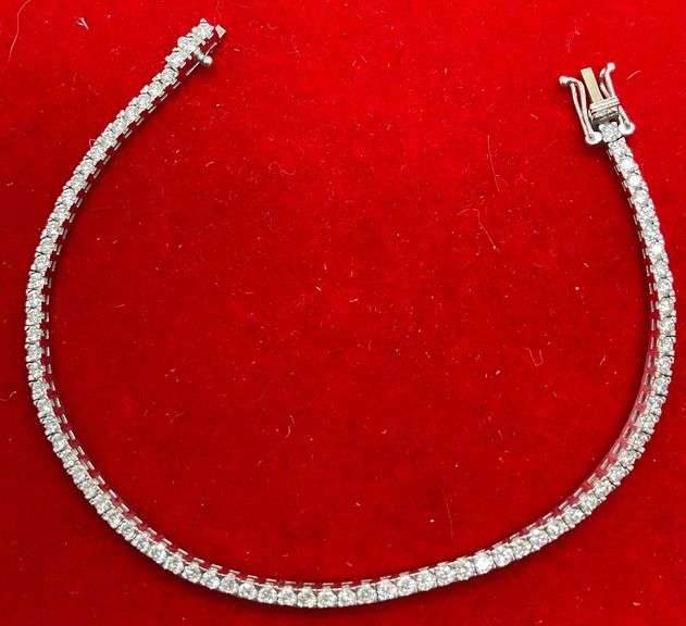 CERTIFIED 14KT WHITE GOLD AND 3.0+CARAT DIAMOND TENNIS BRACELET