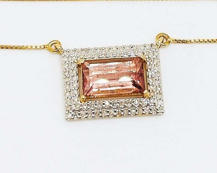 14KT SOLID YELLOW GOLD, PINK TOURMALINE, & DIAMOND PENDANT NECKLACE