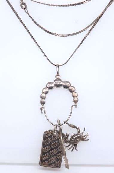Vintage Sterling Silver Pendant on Chain Necklace
