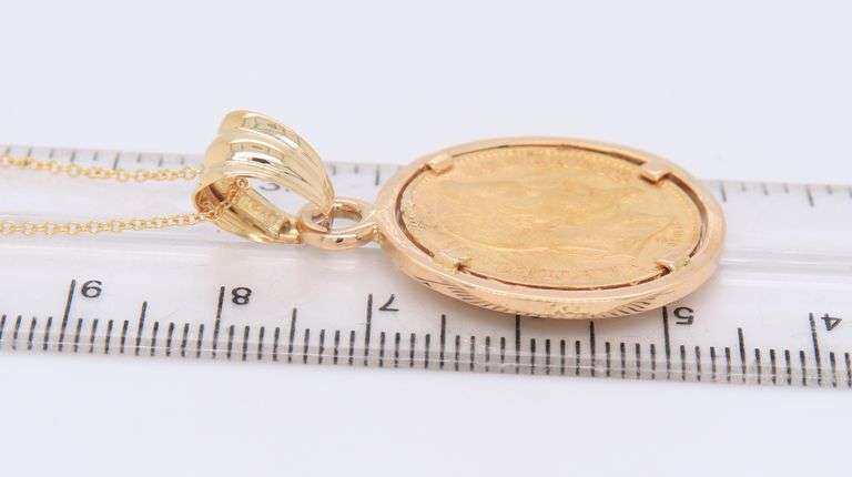 Elegant 21kt Yellow Gold 1870 20 France Gold Coin in Frame on Chain Necklace