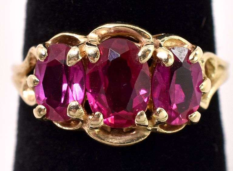 Graceful Synthetic Pink Sapphire Ring In Yellow Gold