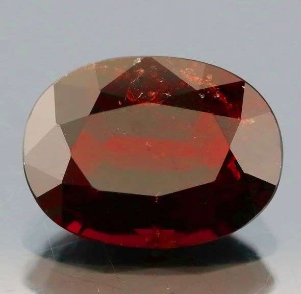 Outstanding 6.50ct red Garnet