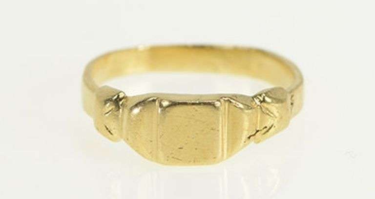 14K Yellow Gold Art Deco Monogrammable Baby Signet Initial Ring