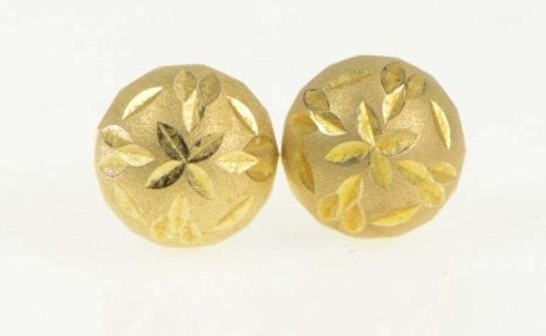 14K Yellow Gold Grooved Pattern Domed Vintage Stud Earrings