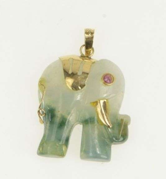 14K Yellow Gold Ornate Jade Carved Chinese Elephant Pendant