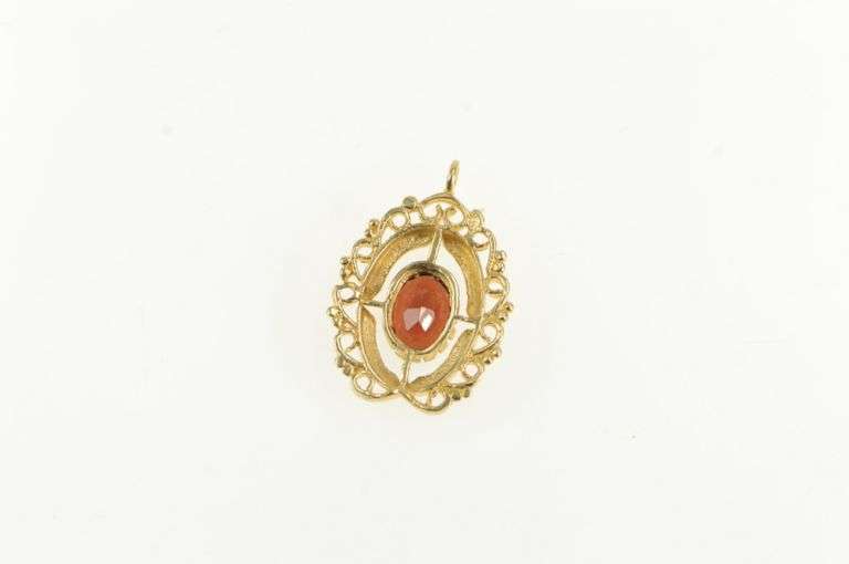 14K Yellow Gold Elaborate Oval Garnet Vintage Statement Charm/Pendant