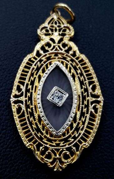 Ladies Solid 14 Kt Gold Vintage Diamond Pendant