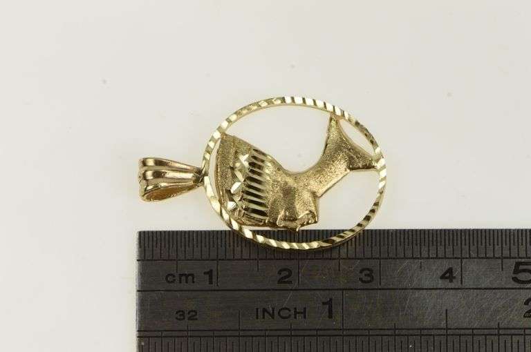 14K Yellow Gold Ornate Egyptian Queen Nefertiti Bust Vintage Pendant