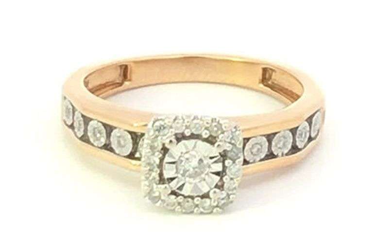10K Yellow Gold Classic Diamond Halo Vintage Promise Ring