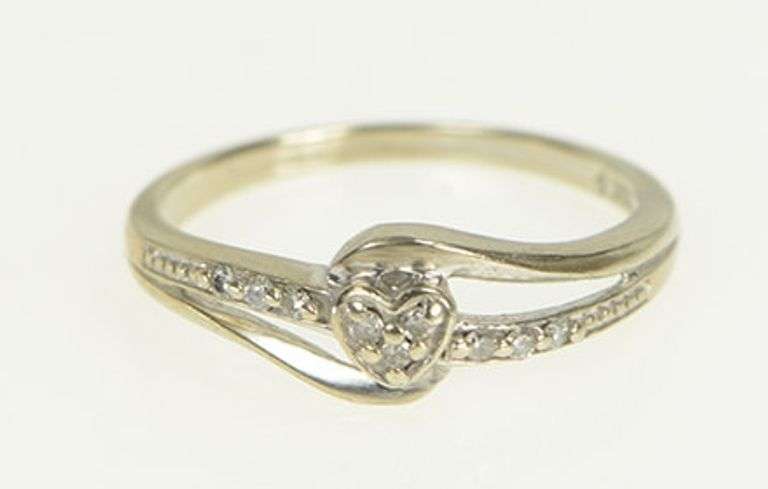 10K White Gold Vintage Diamond Classic Bypass Wavy Ring