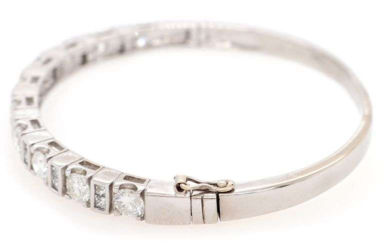 3.65ctw Round and Princess Diamond Bangle Bracelet in 18K