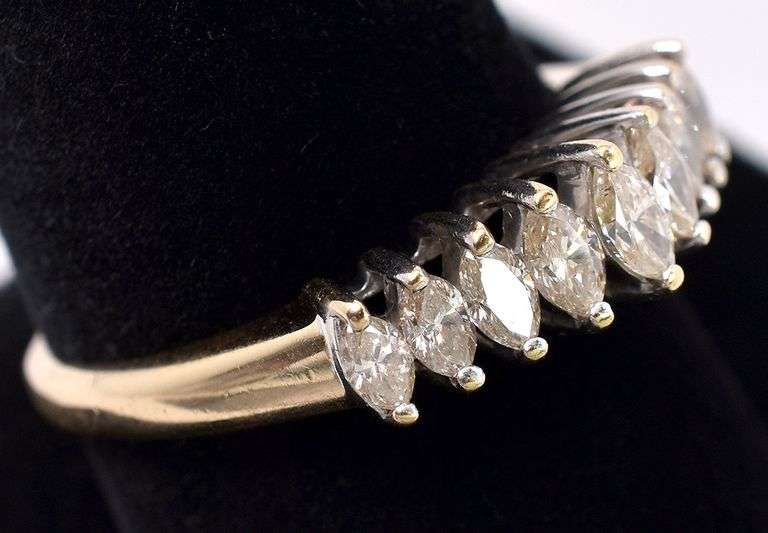 Fabulous Diamond Ring in 14K Yellow Gold