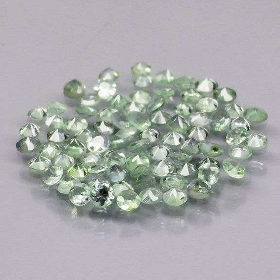 Marvelous 1.43ct hunter green Alexandrite set