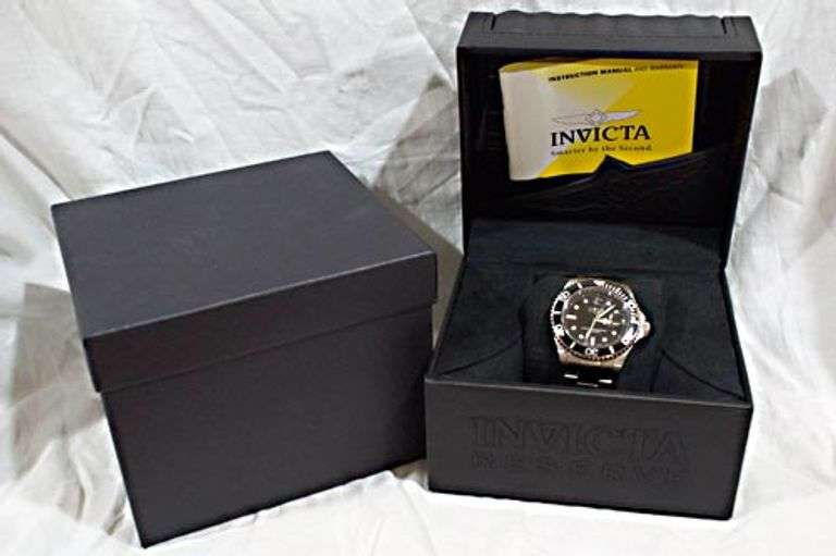 INVICTA RESERVE MEN'S PRO DIVER AUTOMATIC