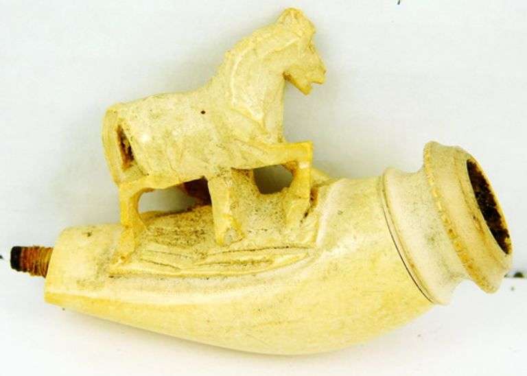Antique Meerschaum Horse Pipe w/Leather Case