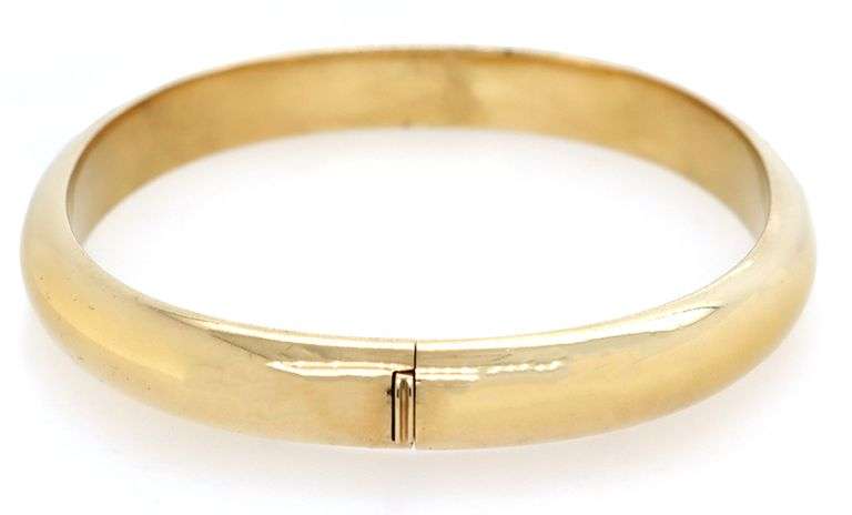 Vintage Tiffany & Co. Polished Hinged Bangle Bracelet in 18K