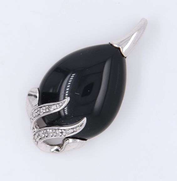 925 Sterling Silver Black Onyx Tear Shaped Pendant