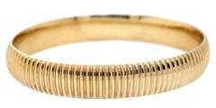 Polished Oval Striped Bangle Bracelet in 14K