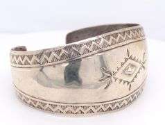 Vintage Navajo Sterling Silver Cuff