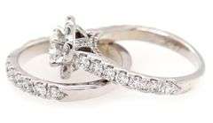 Neil Lane 1.50ctw Diamond Halo Bridal Set in 14K