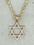 14K YELLOW GOLD SPARKLING STAR PENDANT NECKLACE