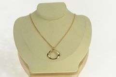 18K Yellow Gold Omega Designer Circle Pendant Chain Necklace