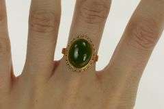 18K Yellow Gold 1960's Nephrite Cabochon Twist Trim Cocktail Ring