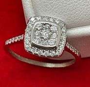 CERTIFIED 14KT SOLID WHITE GOLD AND DIAMOND ENGAGEMENT RING