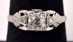 Dazzling Diamond Ring in 18K White Gold